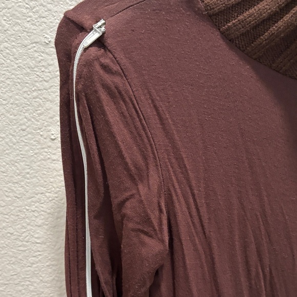 Vintage Yoki Brown Turtleneck Sweater with zippers and buckles - Picture 2 of 7